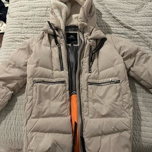 AMAZON WINTER JACKET